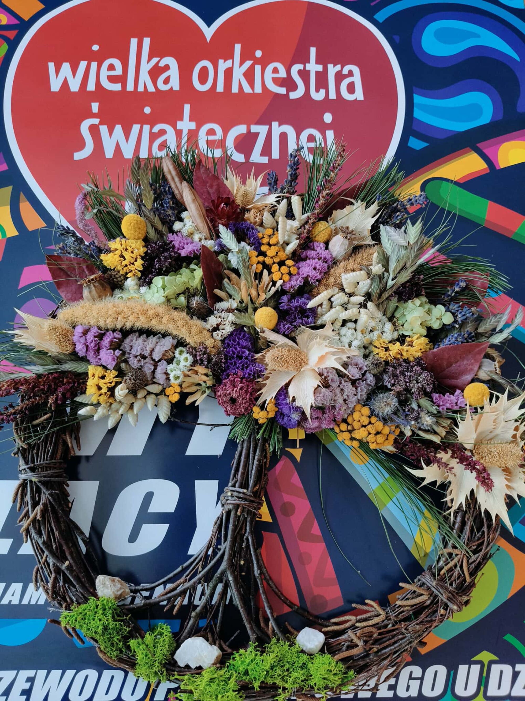 Drzewo wykonane z gałązek brzozy od Ogrodu Botanicznego w Kielcach