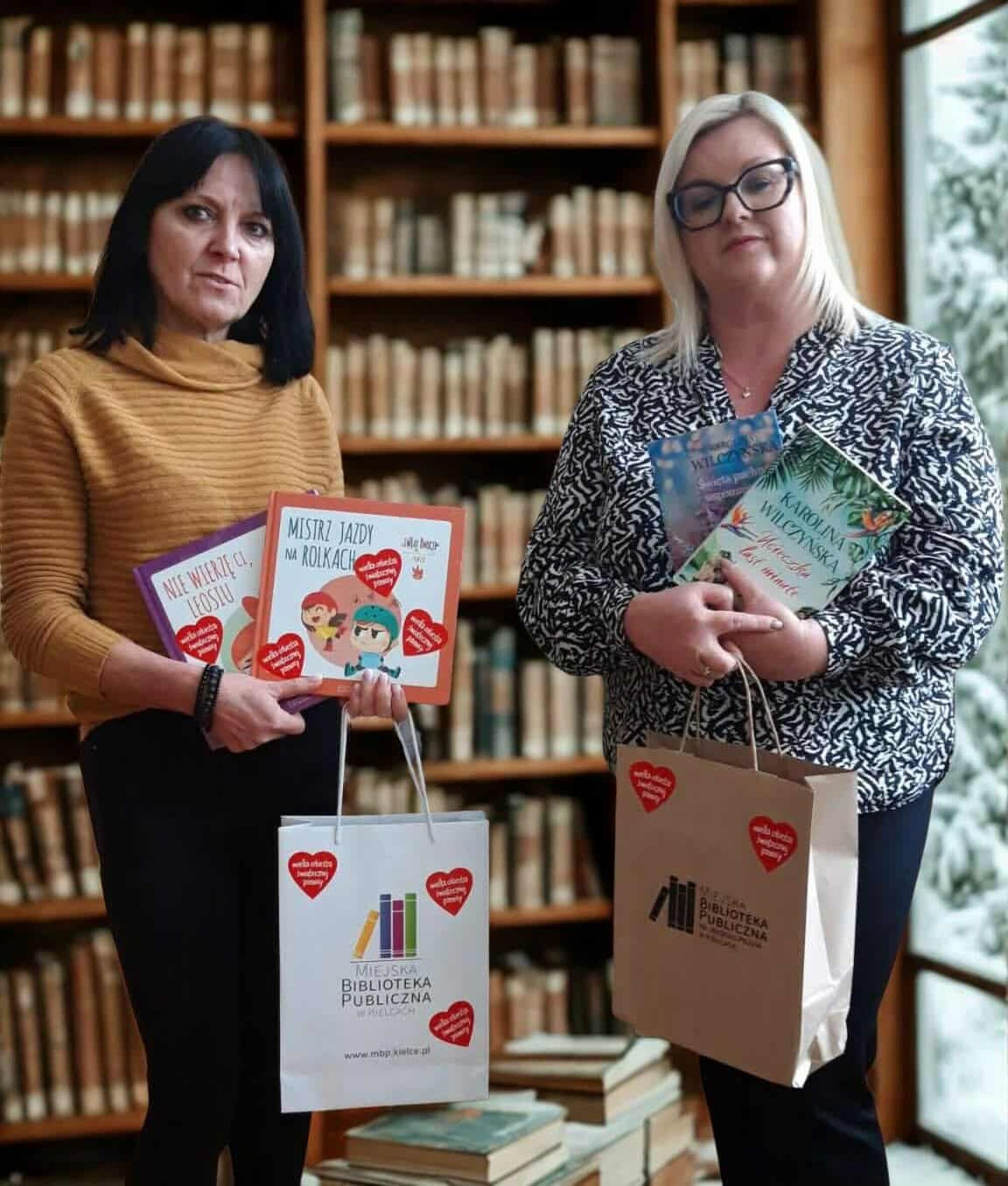 Zestaw 10 książek od Miejskiej Biblioteki Publicznej w Kielcach