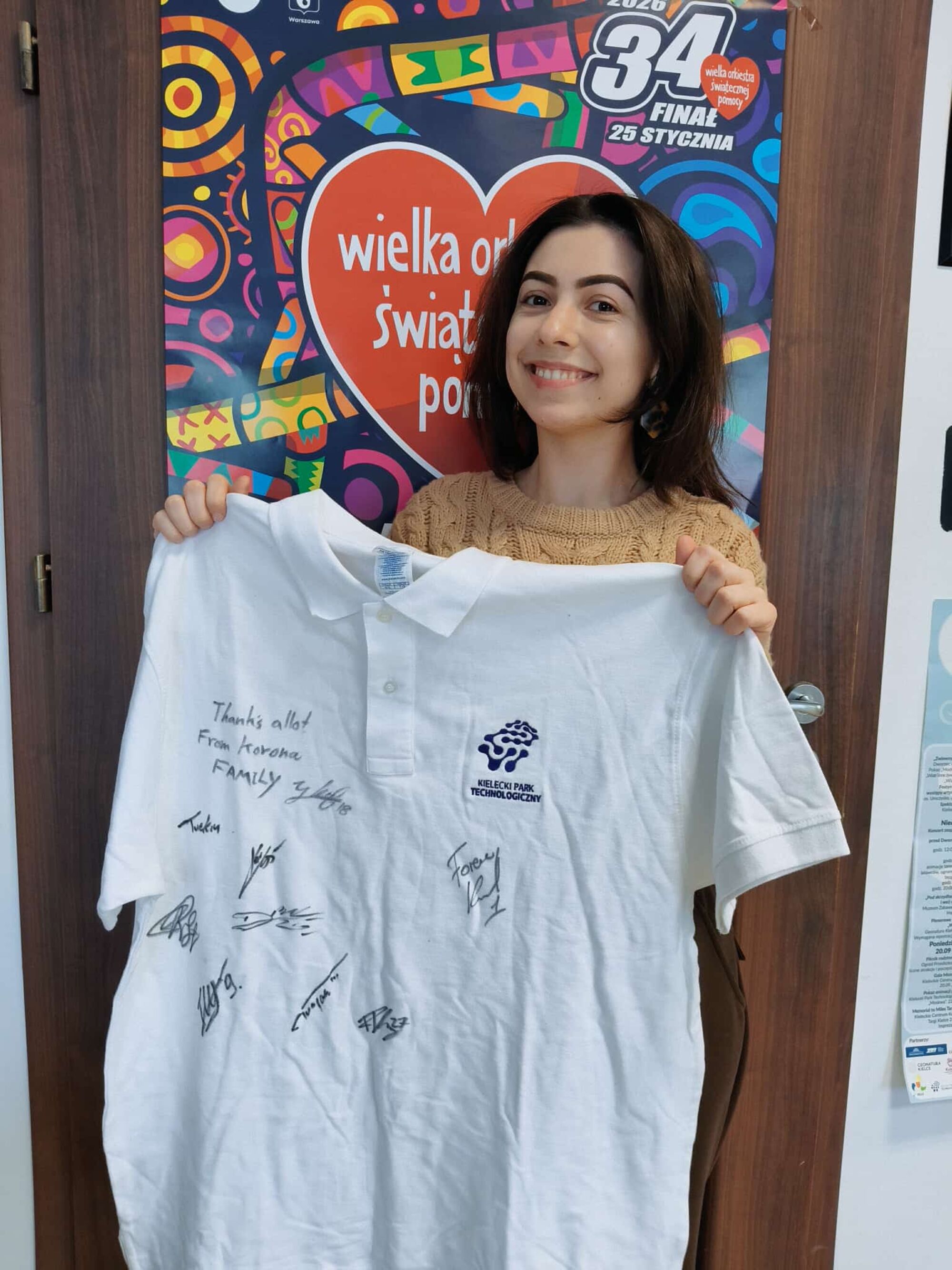 Koszulka polo z autografami piłkarzy Korony Kielce od KPT