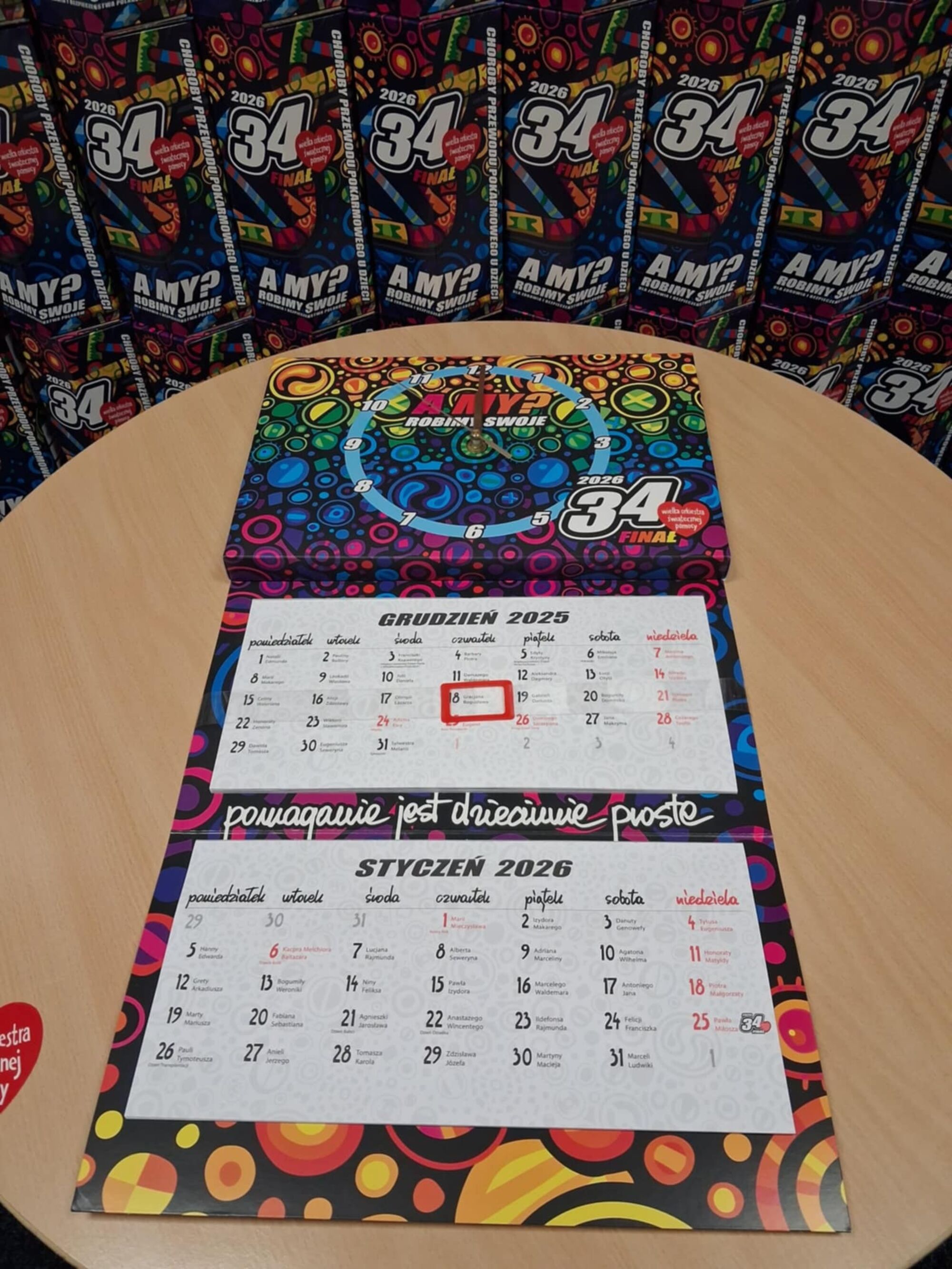 Kalndarz ścienny z zegarem WOŚP