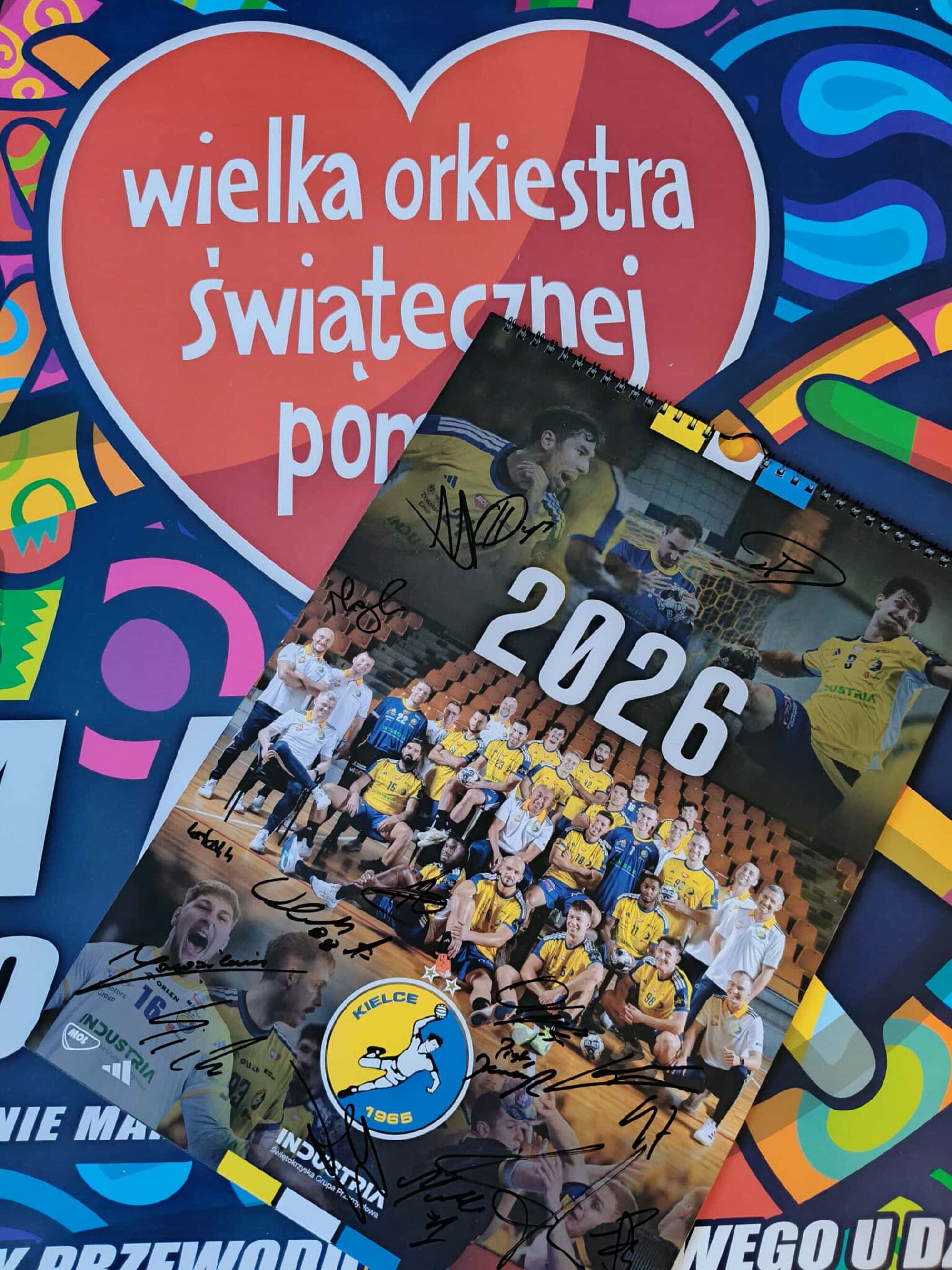 Kalendarz z autografami zawodników Industria Kielce