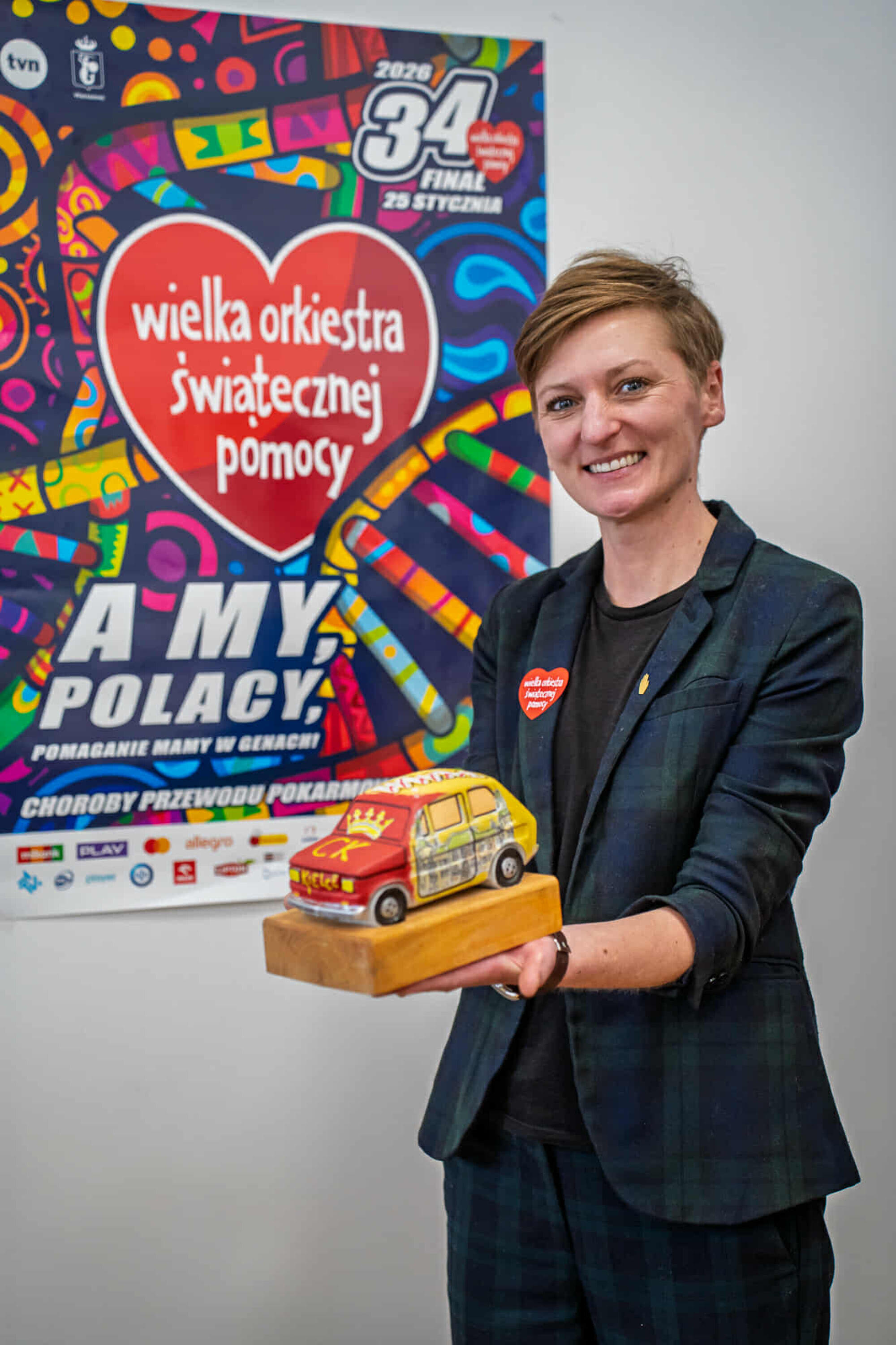 Model Fiata 126p w barwach Kielc od Prezydentki Kielc Agaty Wojdy