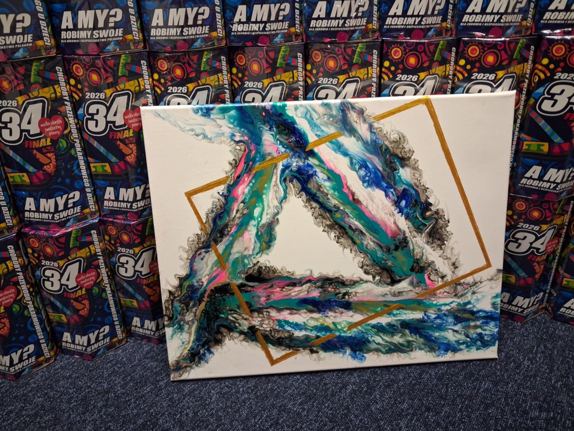 ”Symfonia błękitu” - Obraz Liliany Solarz wykonany techniką pouringu