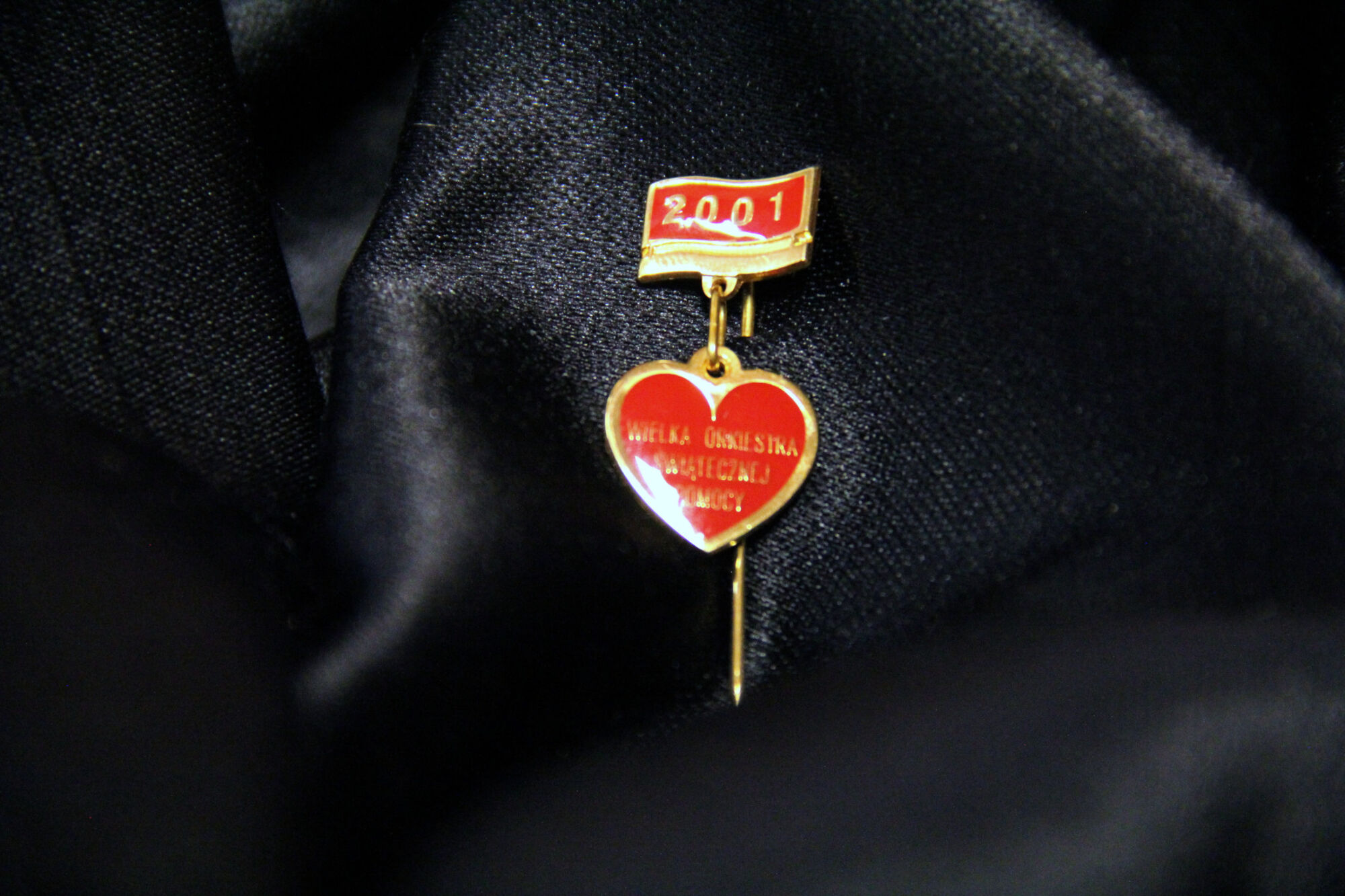 Złote serduszko WOŚP 2001