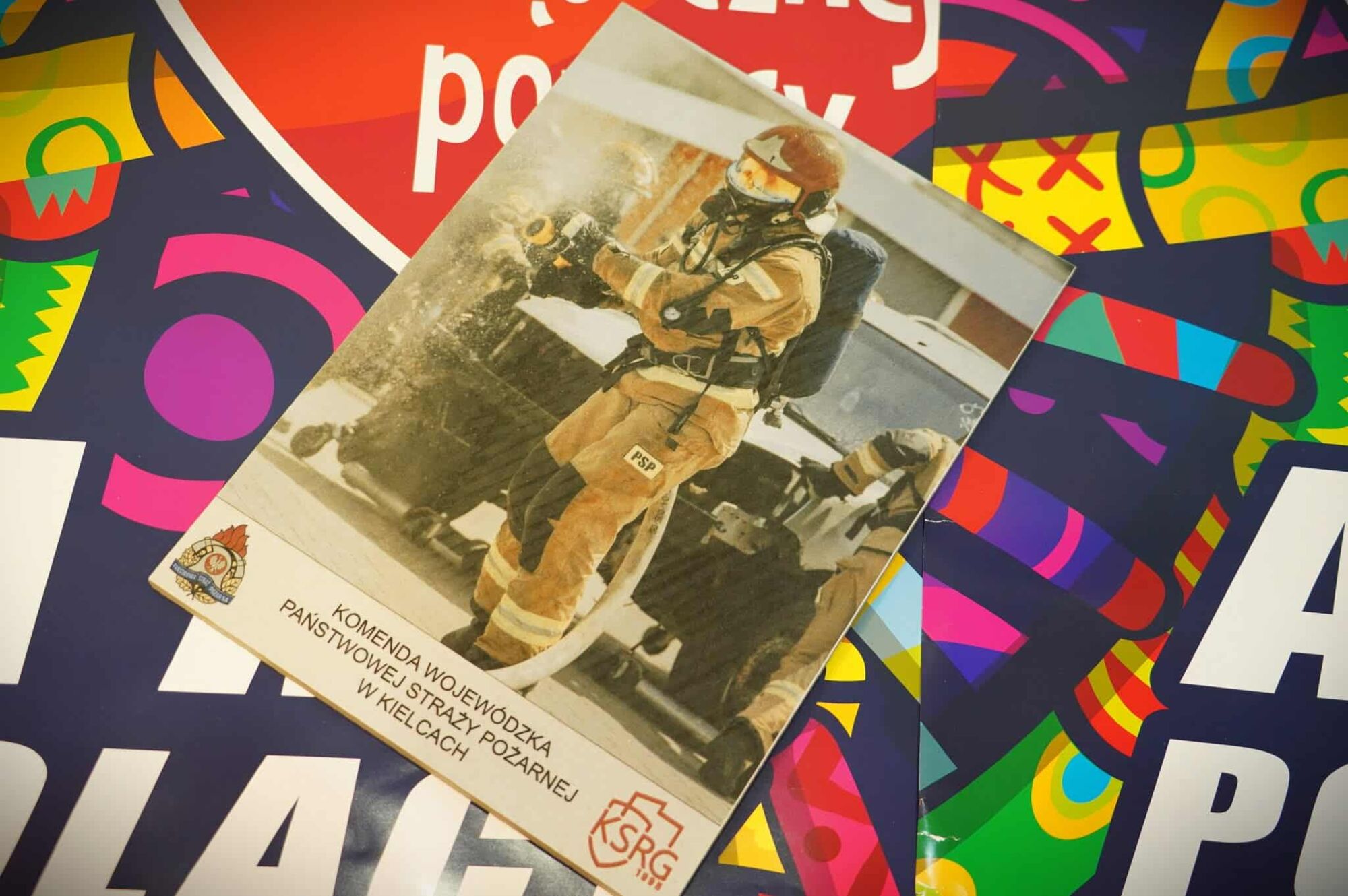 Obraz ze strażakiem